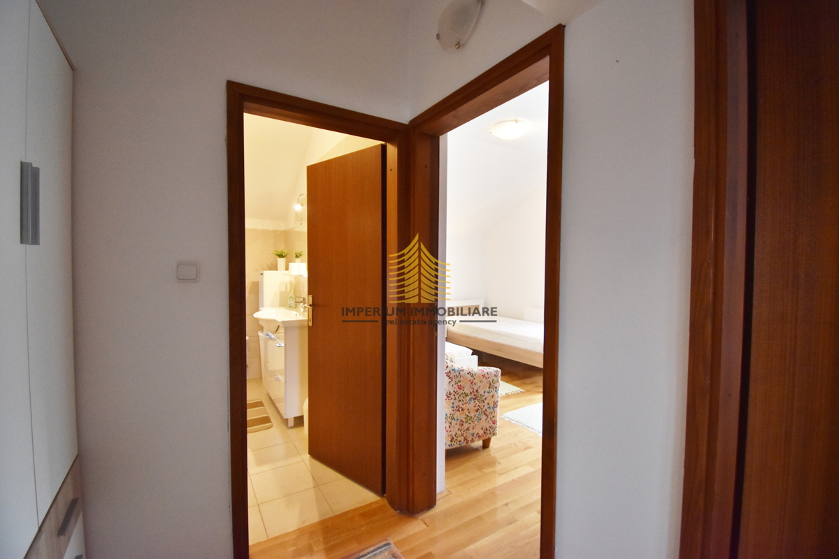 Hiša, prodaja, Brezovica, Starjak, 268 m2, vila