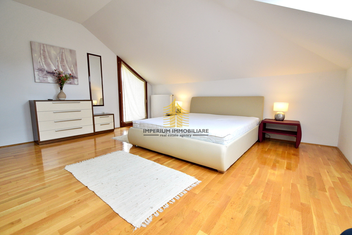 Hiša, prodaja, Brezovica, Starjak, 268 m2, vila