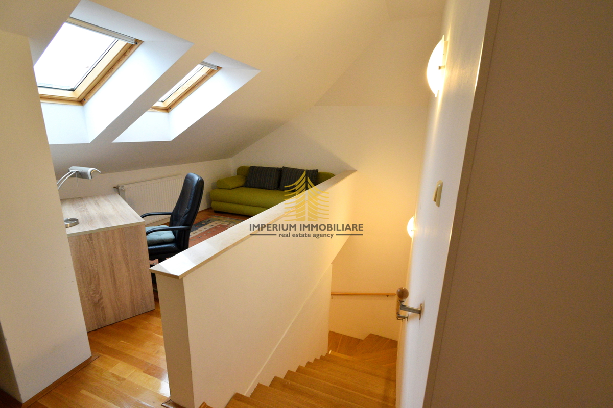 Hiša, prodaja, Brezovica, Starjak, 268 m2, vila