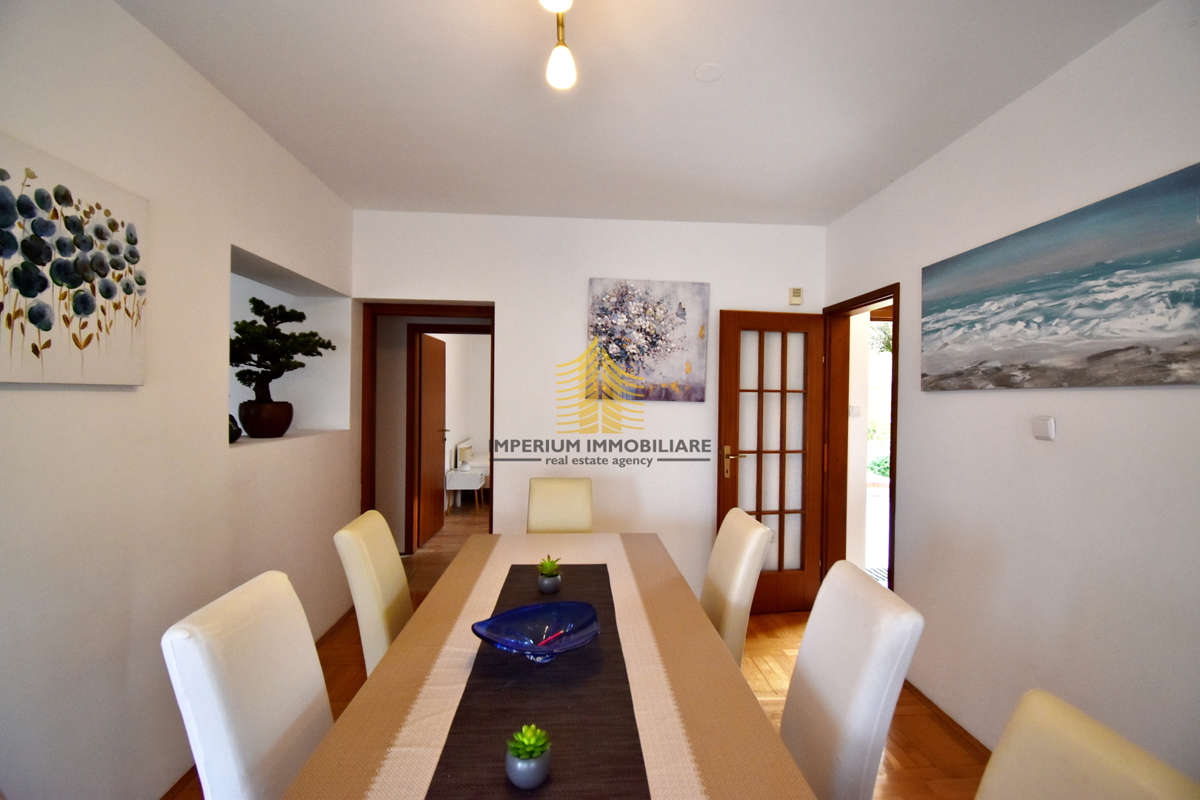 Hiša, prodaja, Brezovica, Starjak, 268 m2, vila