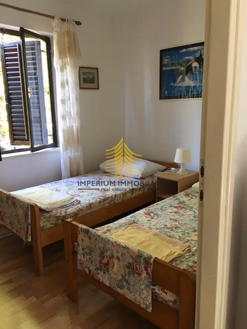 Hiša, prodaja, Đurinići, 56 m2, samostojna