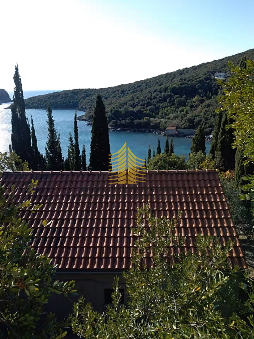 Hiša, prodaja, Đurinići, 56 m2, samostojna