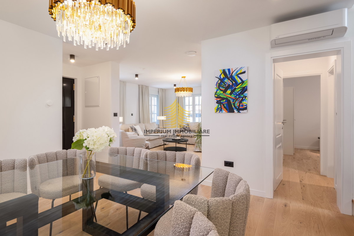 Hiša, prodaja, Rogoznica, Ražanj, 407,32 m2, vila