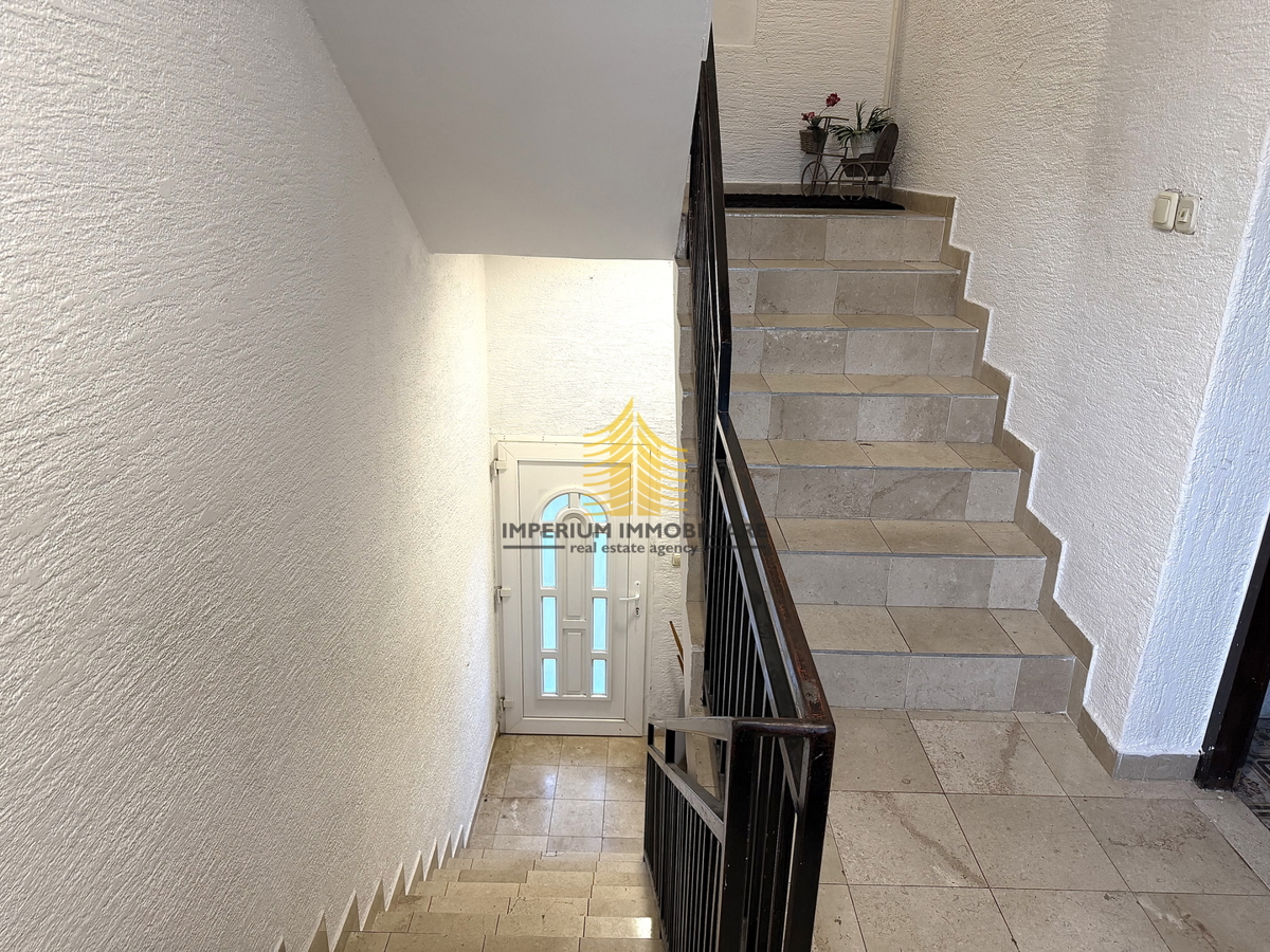 Hiša, prodaja, Podsljeme, Markuševec, 320 m2, dvojna hiša