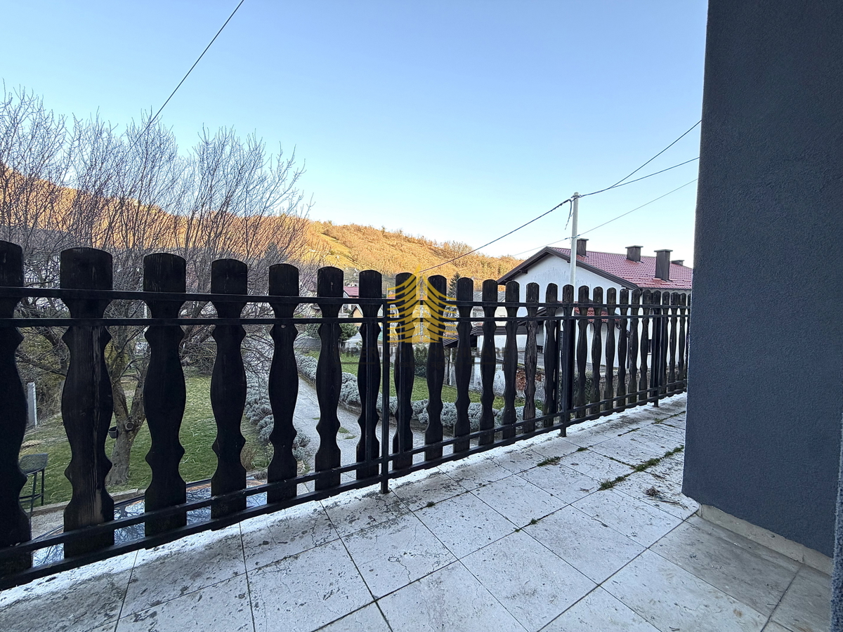 Hiša, prodaja, Podsljeme, Markuševec, 320 m2, dvojna hiša