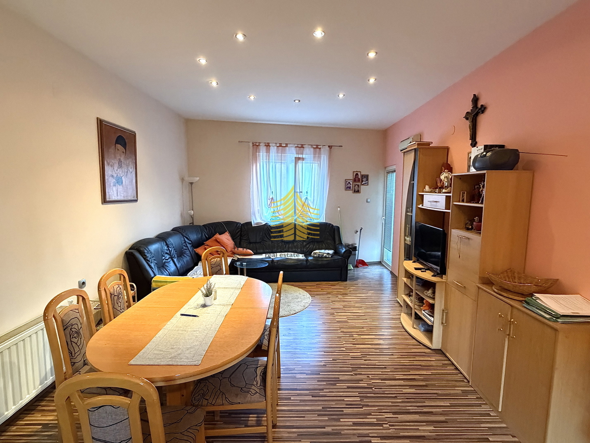 Hiša, prodaja, Podsljeme, Markuševec, 320 m2, dvojna hiša