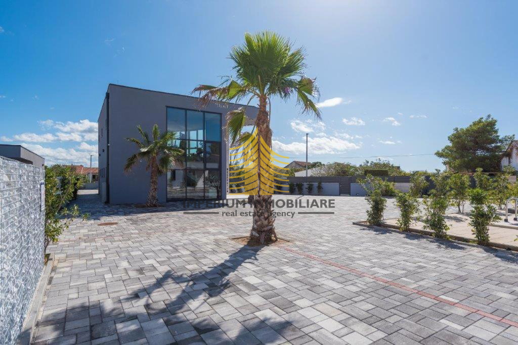 Nepremičnine za počitnice, Prodaja, Vir, 1000 m2, Stanovanje