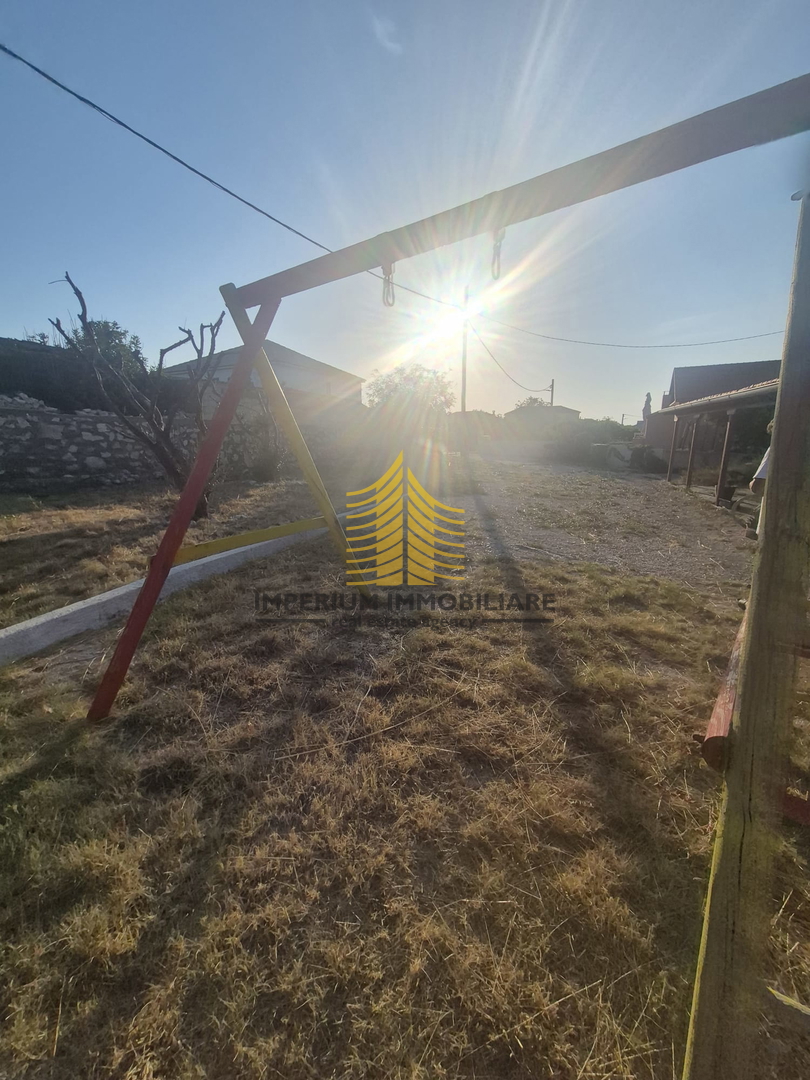 Hiša, Prodaja, Ražanac, 60 m2, Samostojna