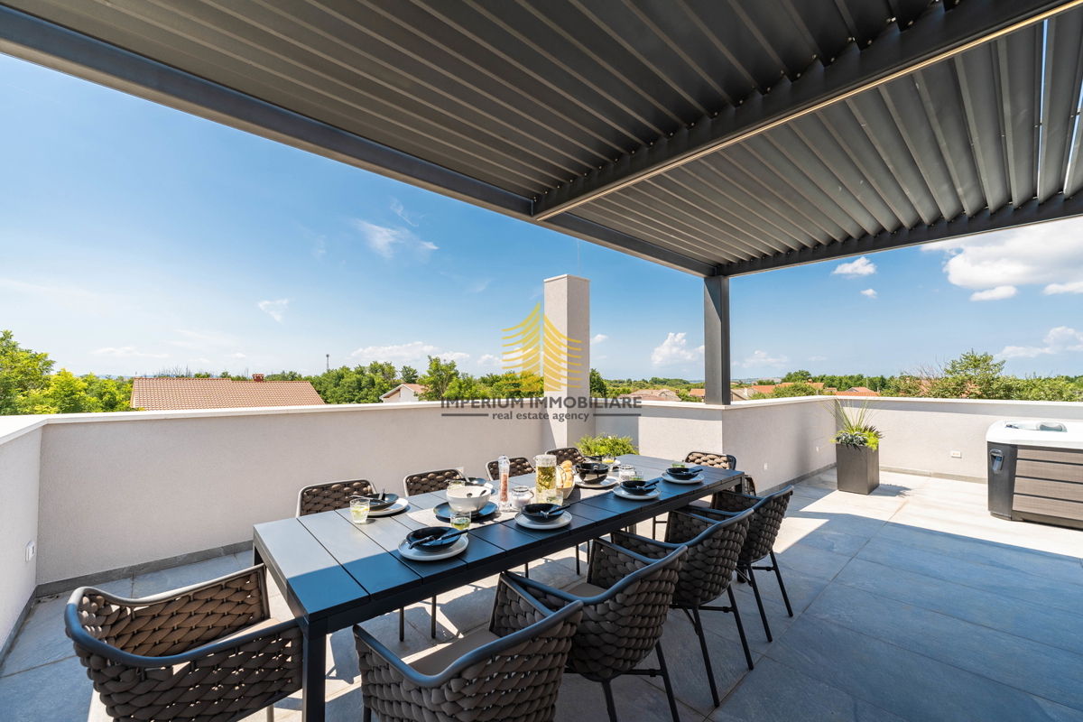 Hiša, prodaja, Privlaka, 450 m2, vila