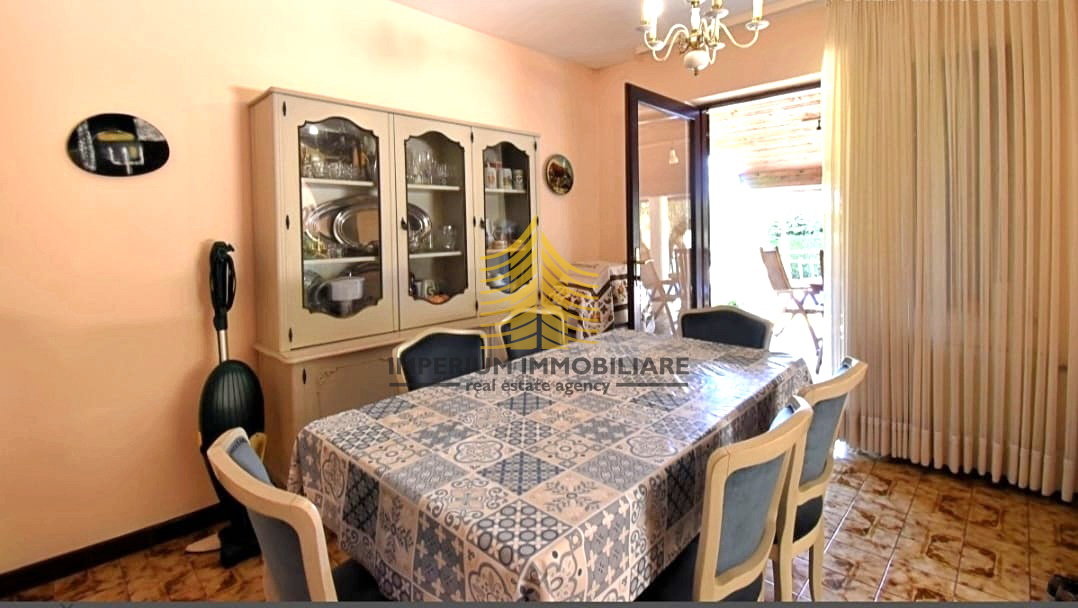 Hiša, prodaja, Poreč, Kukci, 330 m2, samostojna