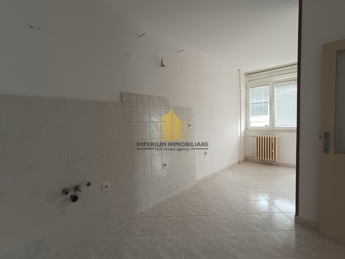 Stan, prodaja, Split, Blatine, 65 m2, 2,5-prostorsko (2P+DB)