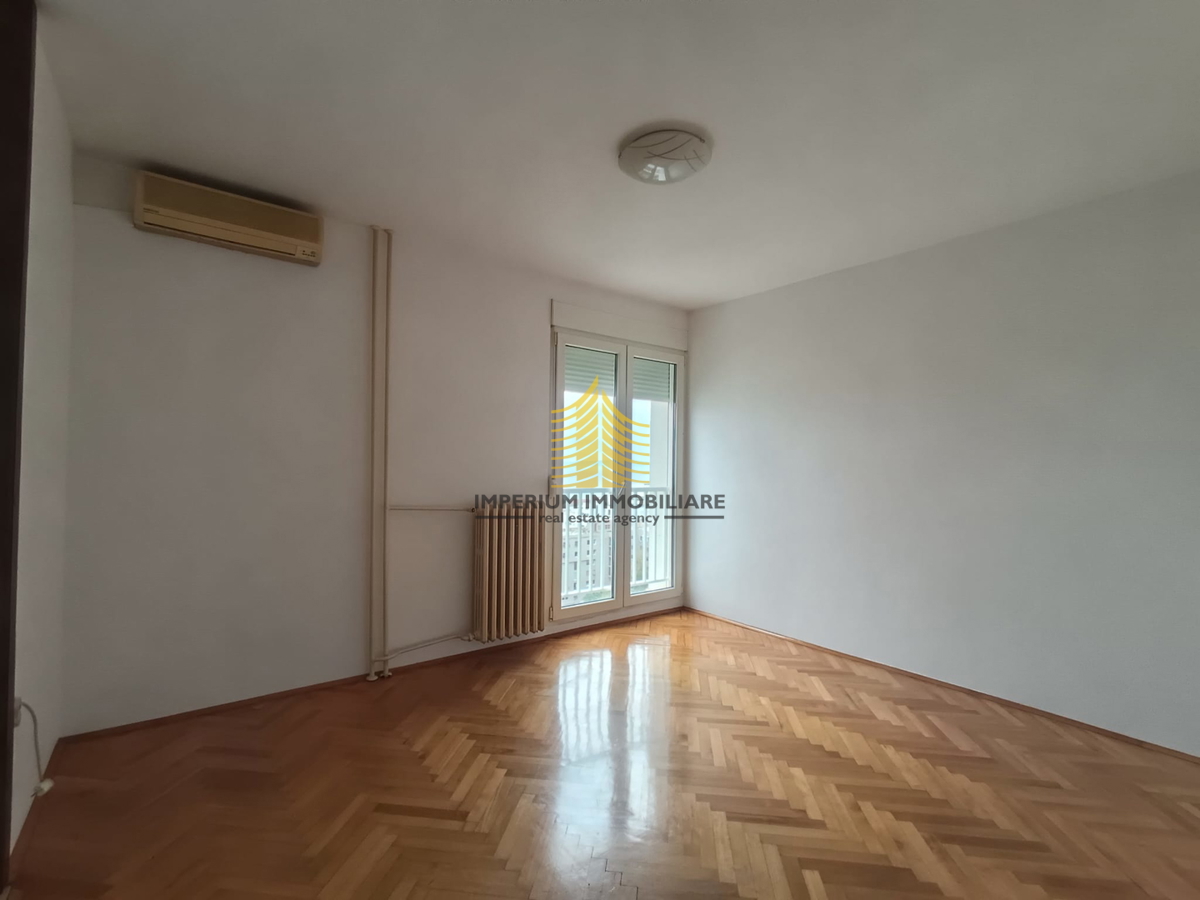 Stan, prodaja, Split, Blatine, 65 m2, 2,5-prostorsko (2P+DB)