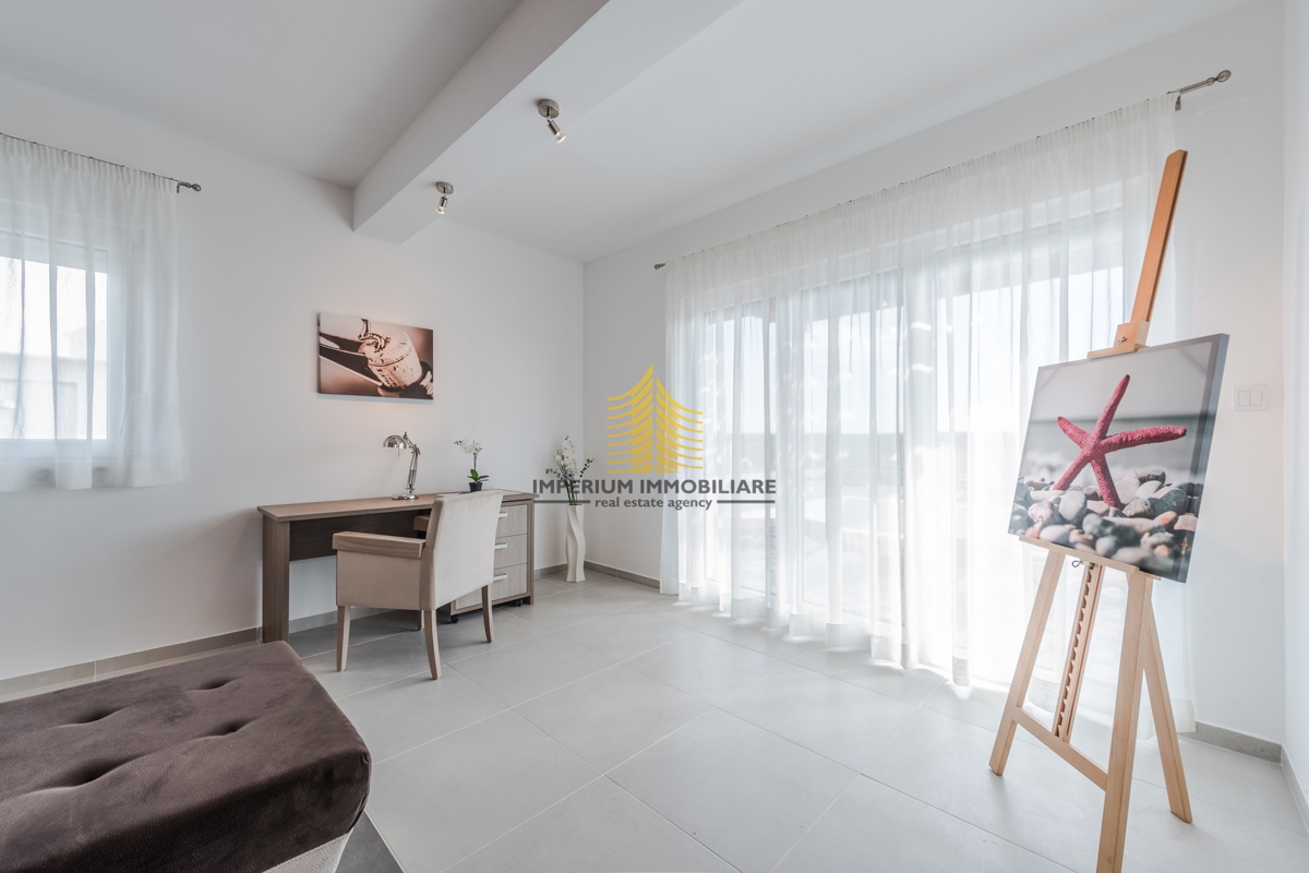 Hiša, prodaja, Sukošan, Debeljak, 188 m2, vila