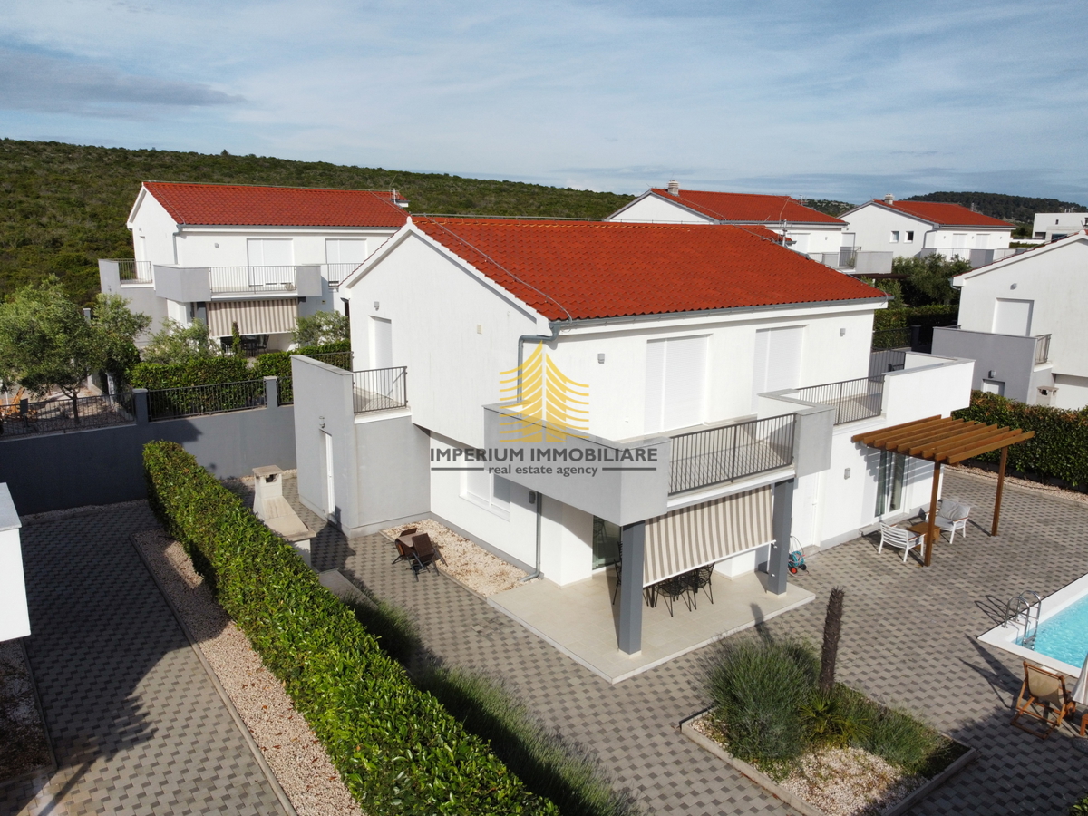 Hiša, prodaja, Sukošan, Debeljak, 188 m2, vila