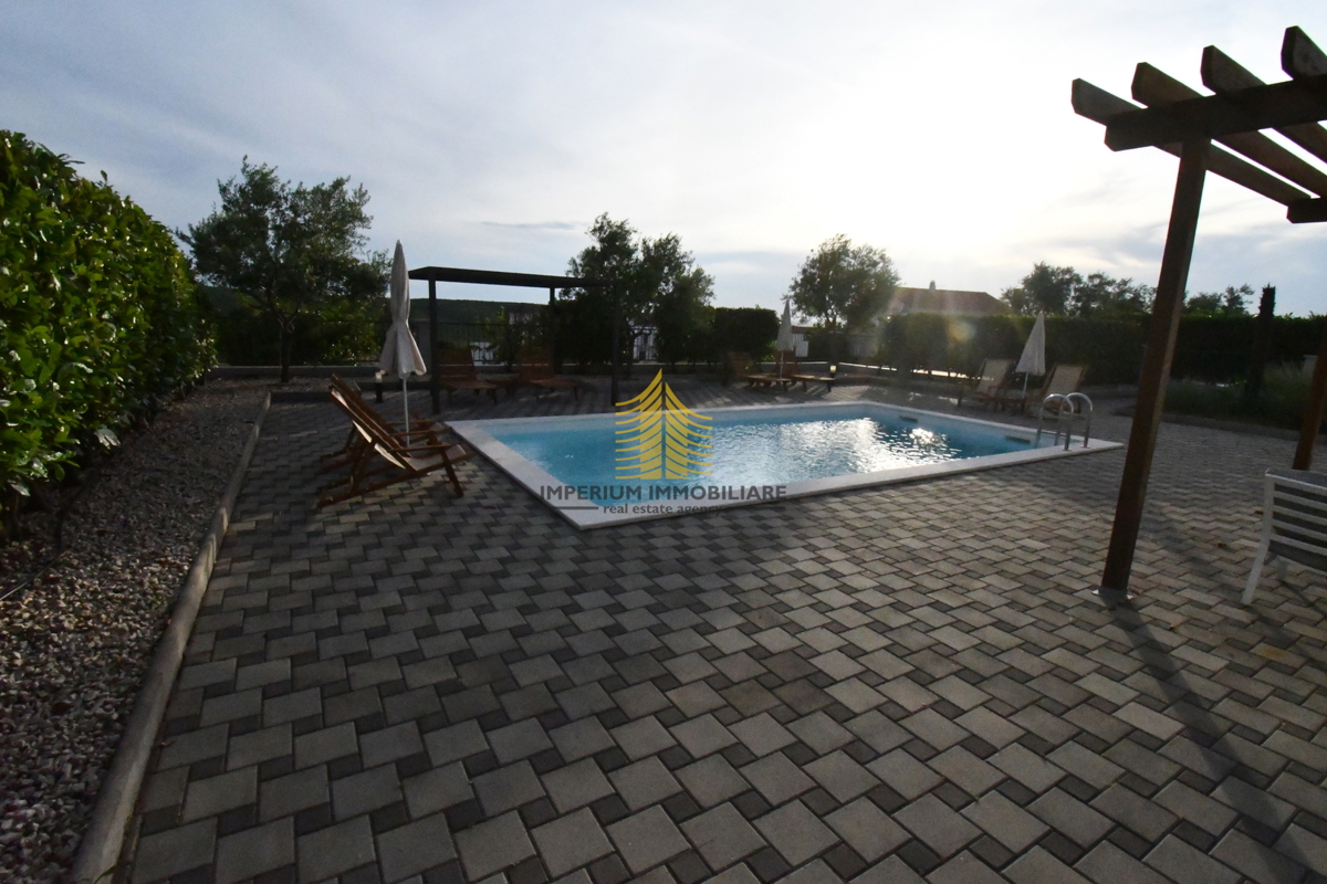 Hiša, prodaja, Sukošan, Debeljak, 188 m2, vila