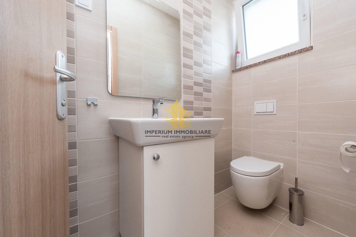 Hiša, prodaja, Sukošan, Debeljak, 188 m2, vila