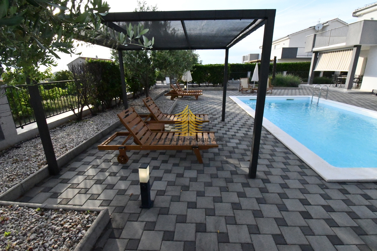 Hiša, prodaja, Sukošan, Debeljak, 188 m2, vila