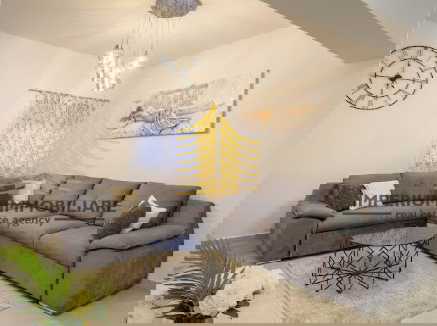 Stanovanje, Prodaja, Kaštel Novi, 90,36 m2, 2,5-prostorsko (2P+DB)