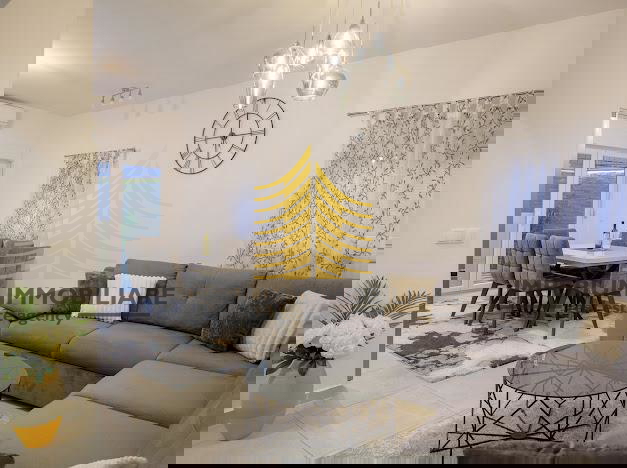 Stanovanje, Prodaja, Kaštel Novi, 90,36 m2, 2,5-prostorsko (2P+DB)