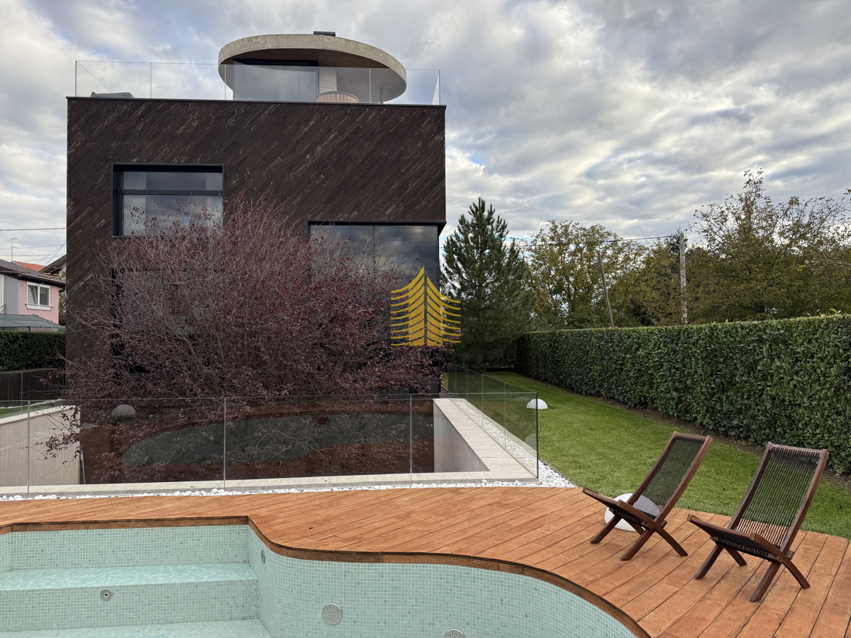 Hiša, Prodaja, Kloštar Ivanić, 275 m2, Samostojna