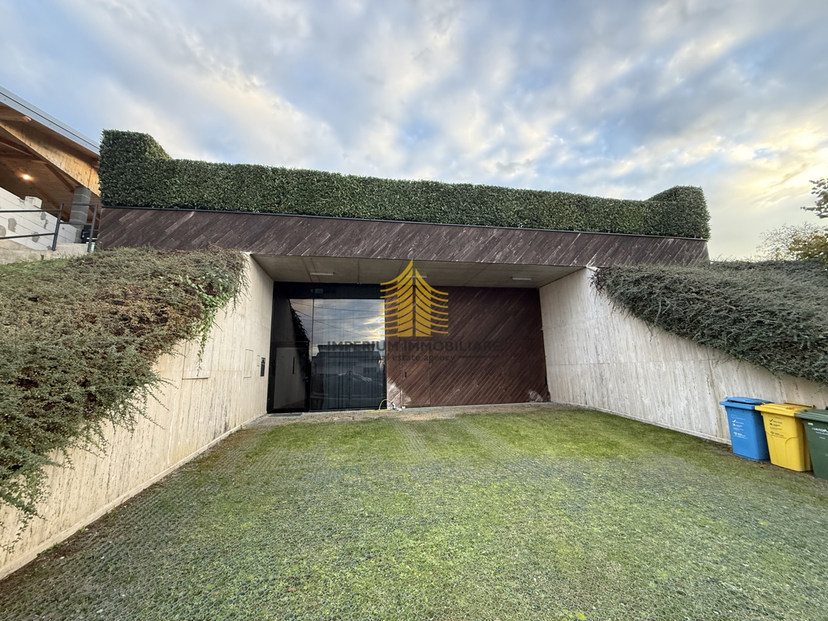 Hiša, Prodaja, Kloštar Ivanić, 275 m2, Samostojna