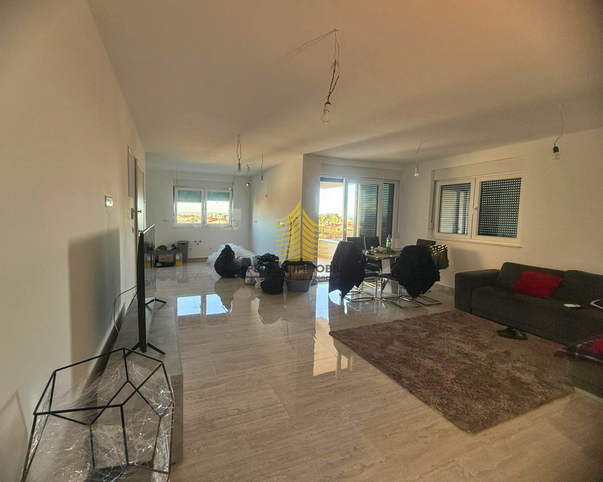 Stan, prodaja, Vir, 168,9 m2, 3,5-prostorsko (3P+DB)