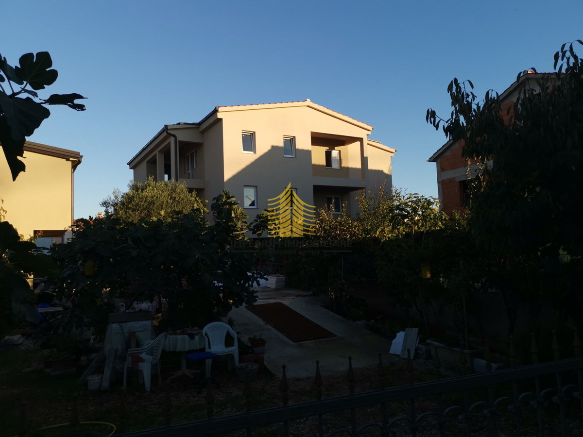 Stan, prodaja, Rogoznica, 45 m2, 2,5-prostorsko (2P+DB)