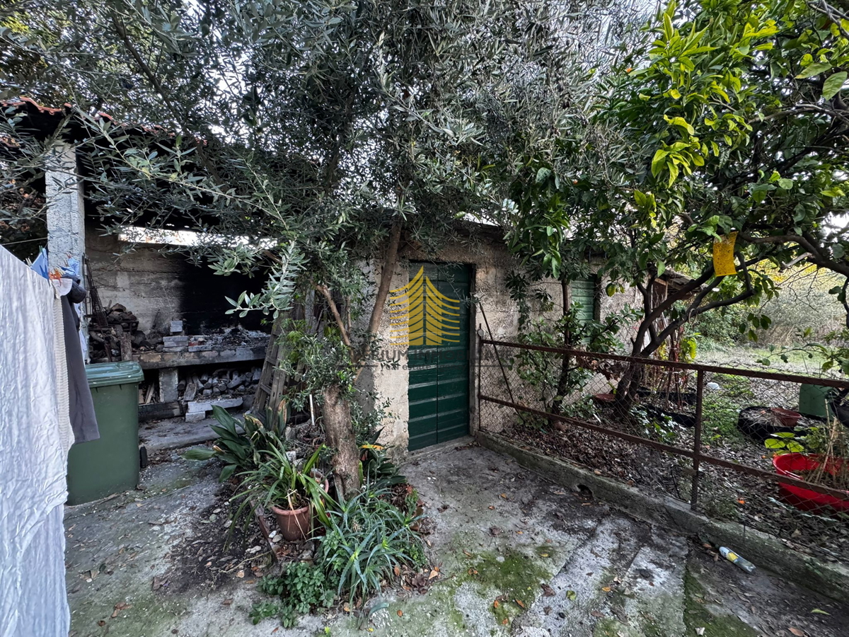 Hiša, prodaja, Kaštel Štafilić, 231 m2, samostojna