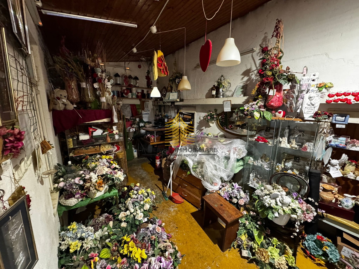 Hiša, prodaja, Kaštel Štafilić, 231 m2, samostojna