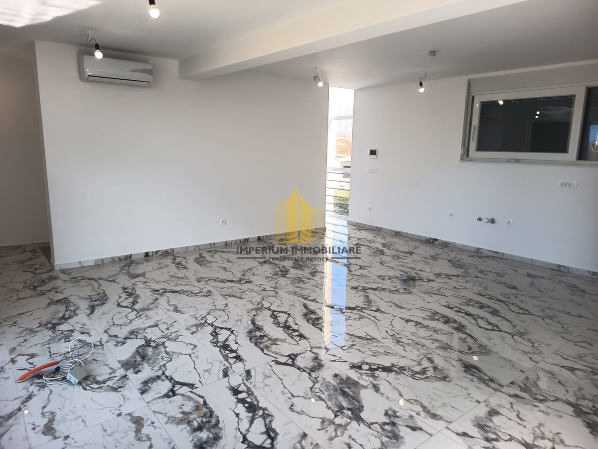 Stanovanje, prodaja, Privlaka, 107 m2, 3,5-sobno (3S+DB)