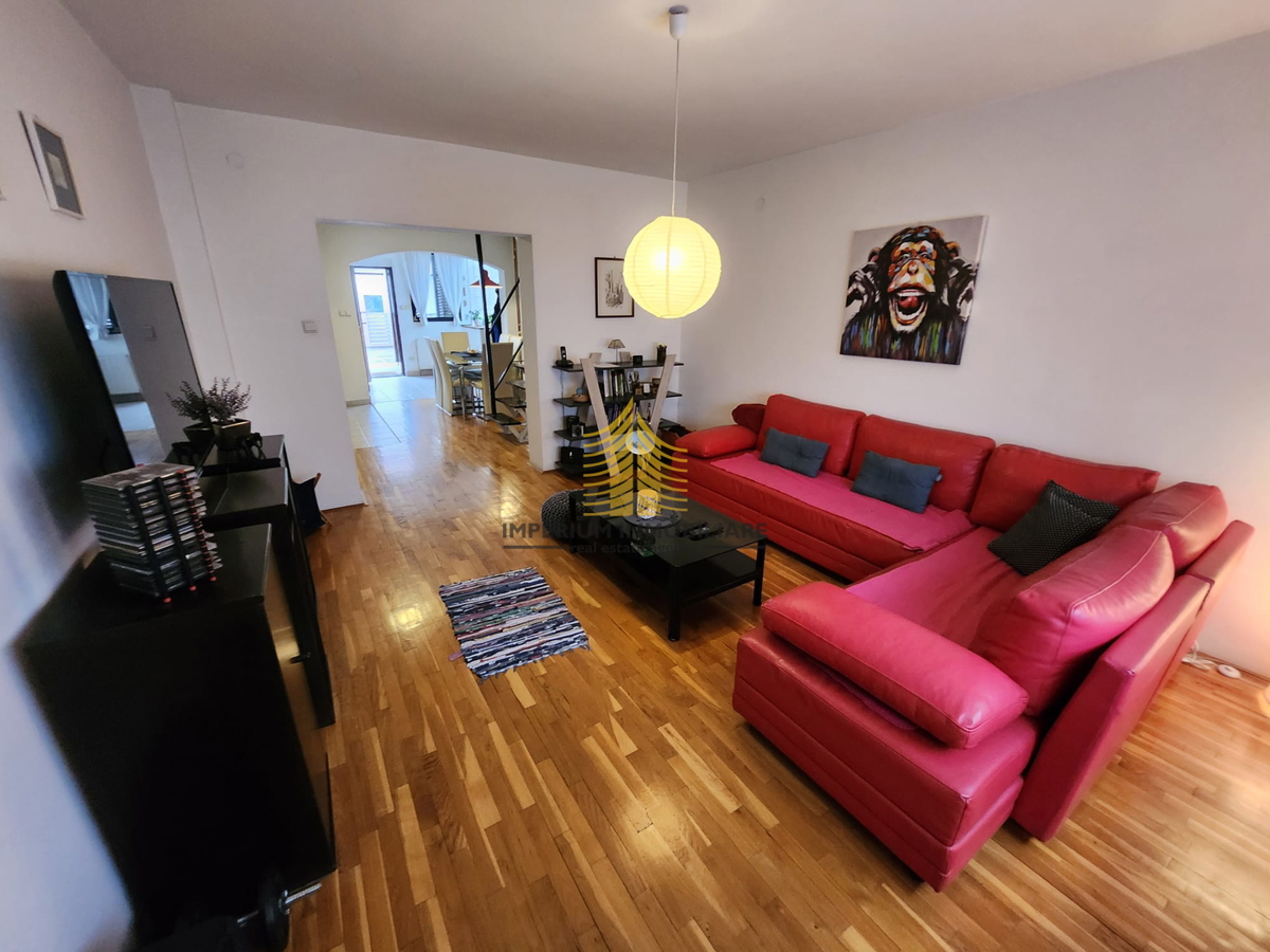 Stan, Prodaja, Zagreb, Donja Dubrava, 168,15 m2, 5+ več prostorov