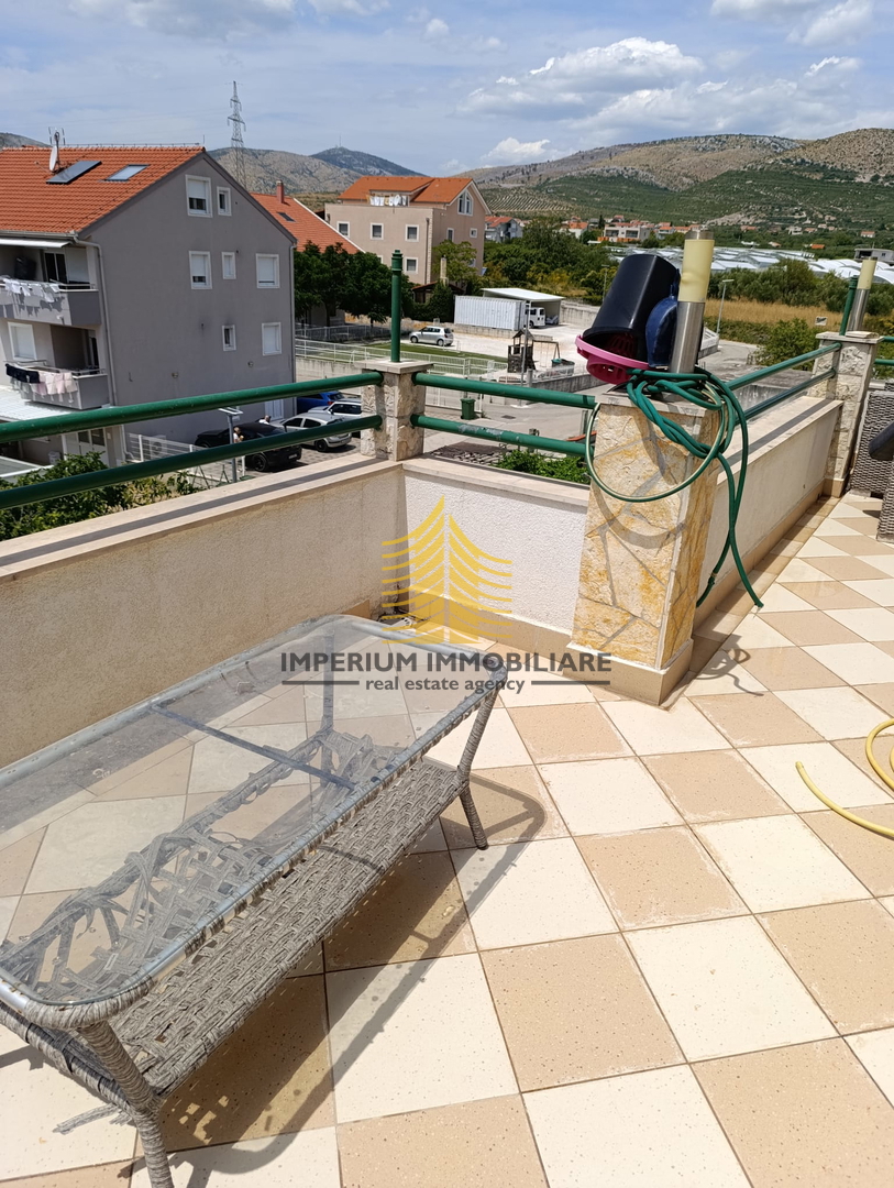 Stan, Prodaja, Kaštel Štafilić, 112,86 m2, 3,5-prostorsko (3P+DB)