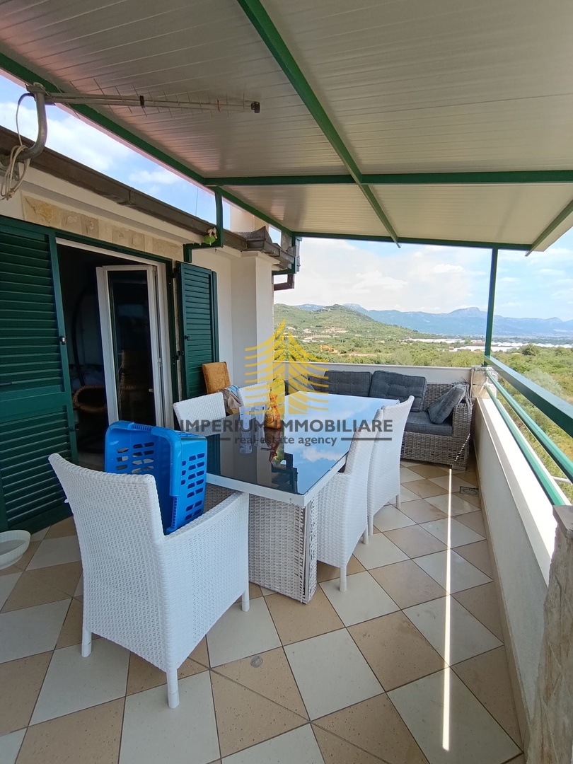Stan, Prodaja, Kaštel Štafilić, 112,86 m2, 3,5-prostorsko (3P+DB)