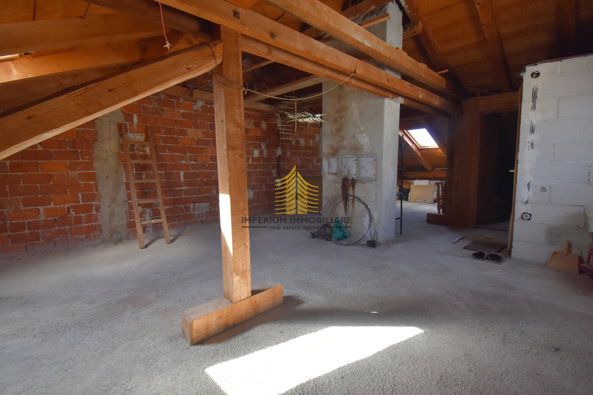 Hiša, prodaja, Stenjevec, Stenjevec, 210 m2, samostojna