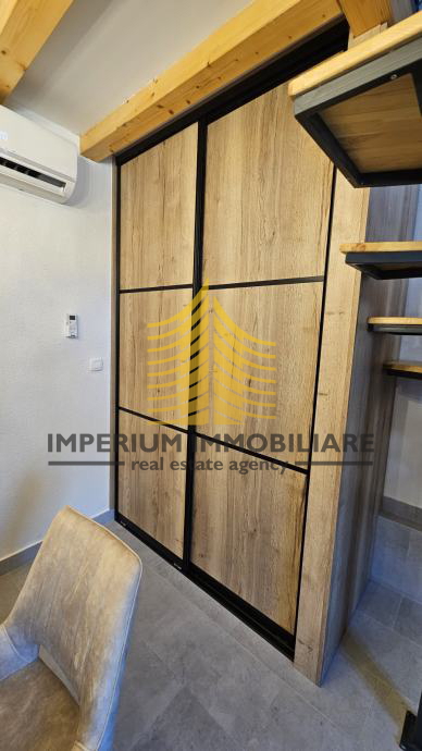 Hiša, prodaja, Kaštel Sućurac, 60 m2, v vrsti