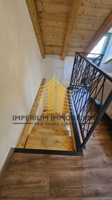 Hiša, prodaja, Kaštel Sućurac, 60 m2, v vrsti