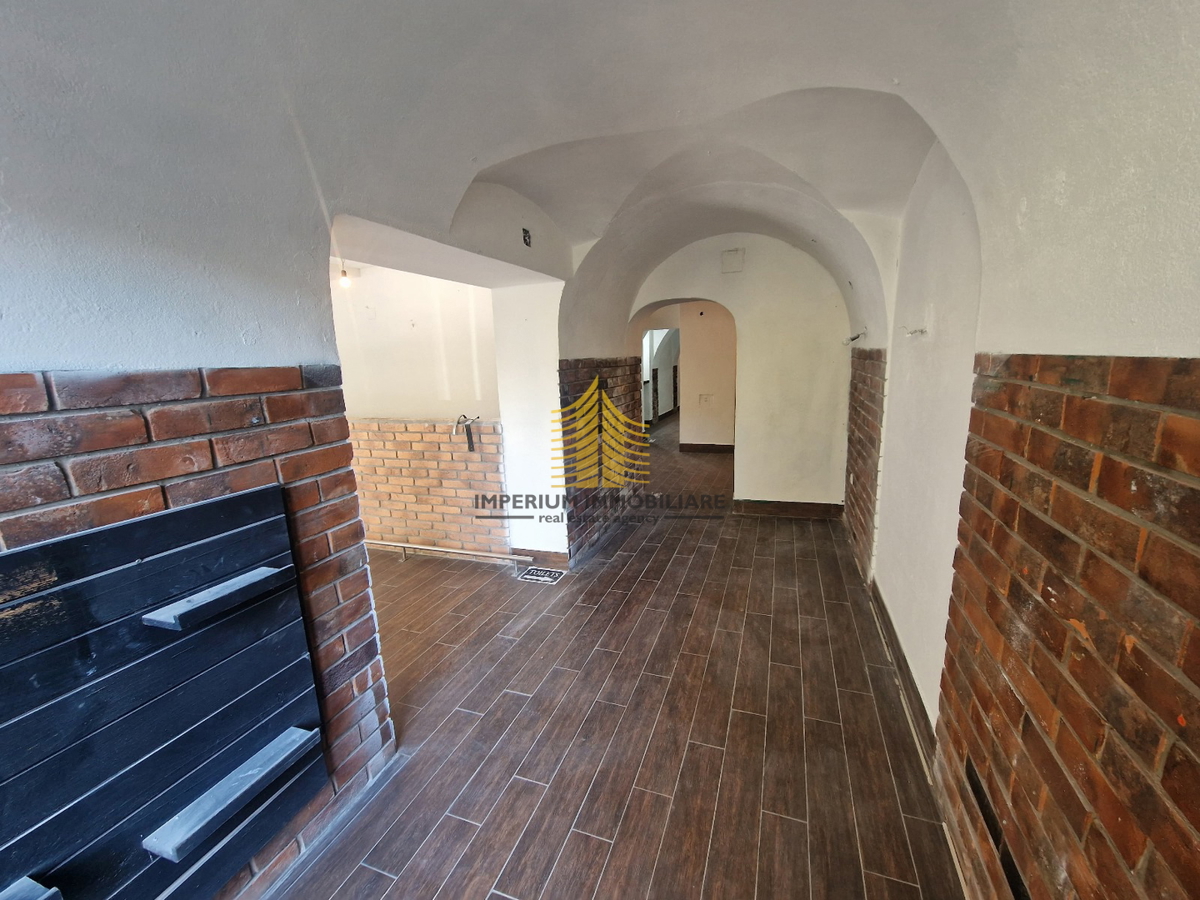 Poslovni prostor, Prodaja, 13790, 225 m2, Prostor za storitve