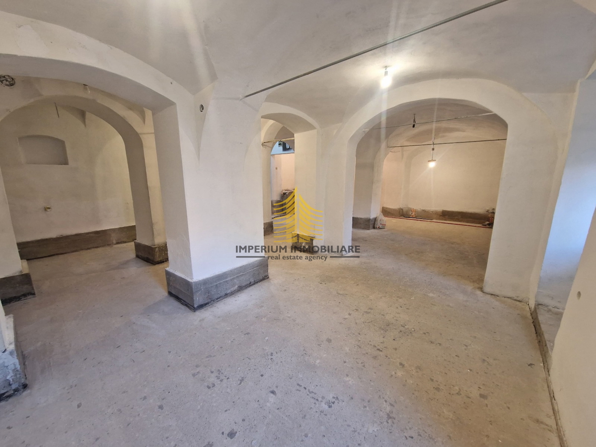 Poslovni prostor, Prodaja, 13790, 225 m2, Prostor za storitve