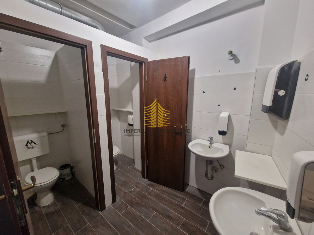 Poslovni prostor, Prodaja, 13790, 225 m2, Prostor za storitve