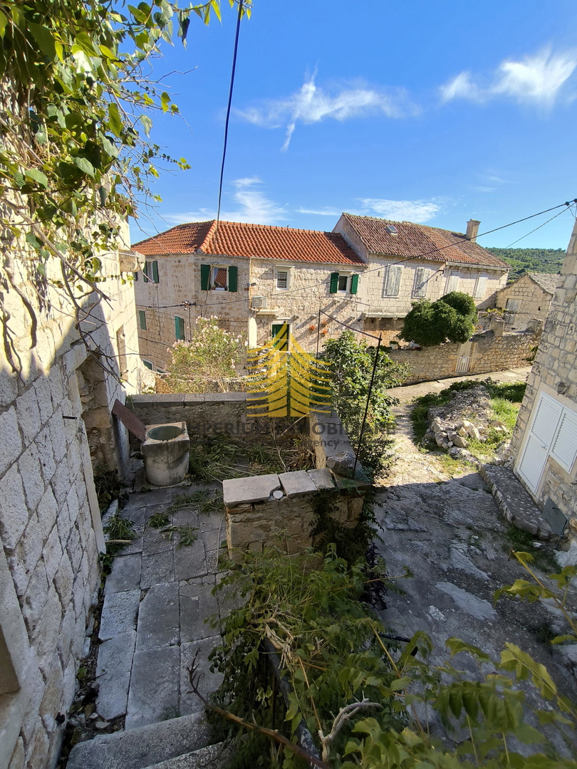 Hiša, prodaja, Sutivan, 225 m2, samostojna