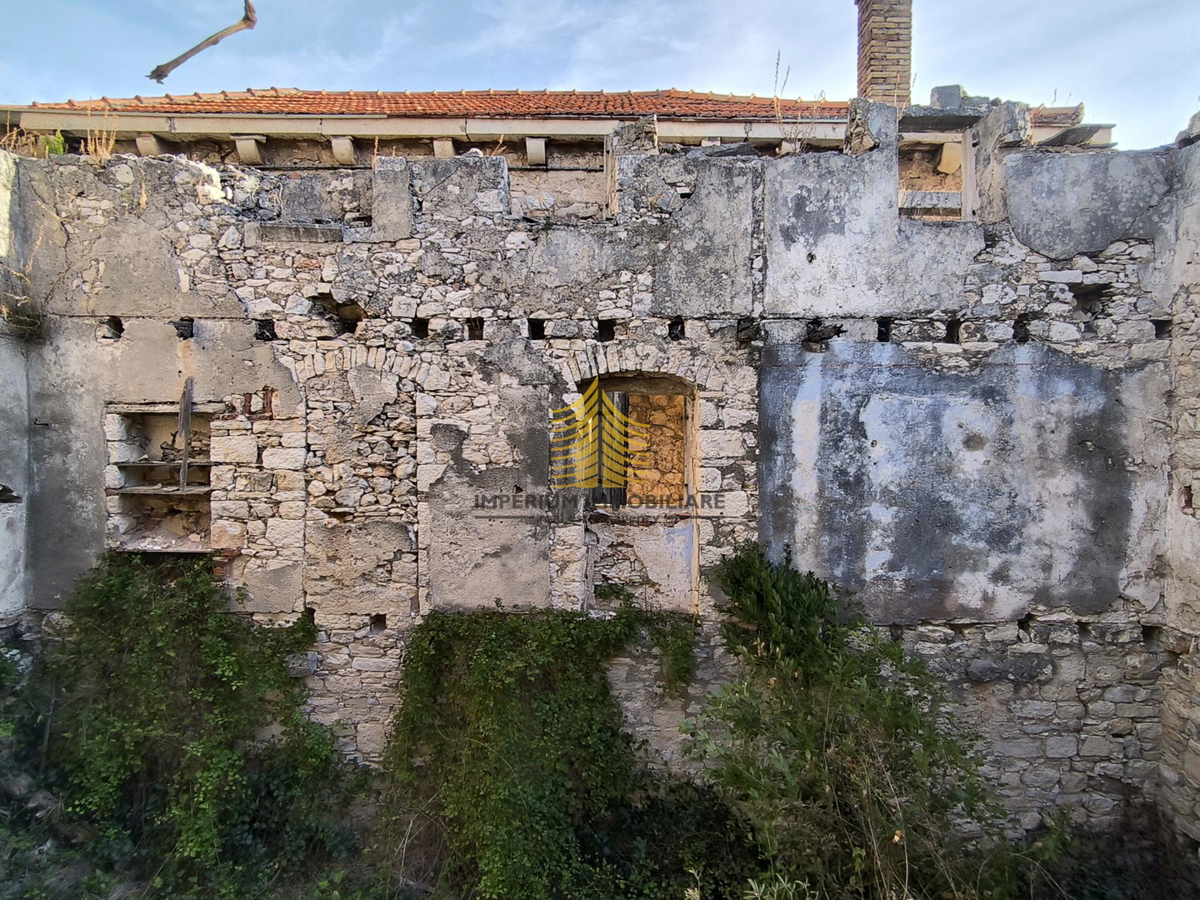 Hiša, prodaja, Sutivan, 225 m2, samostojna