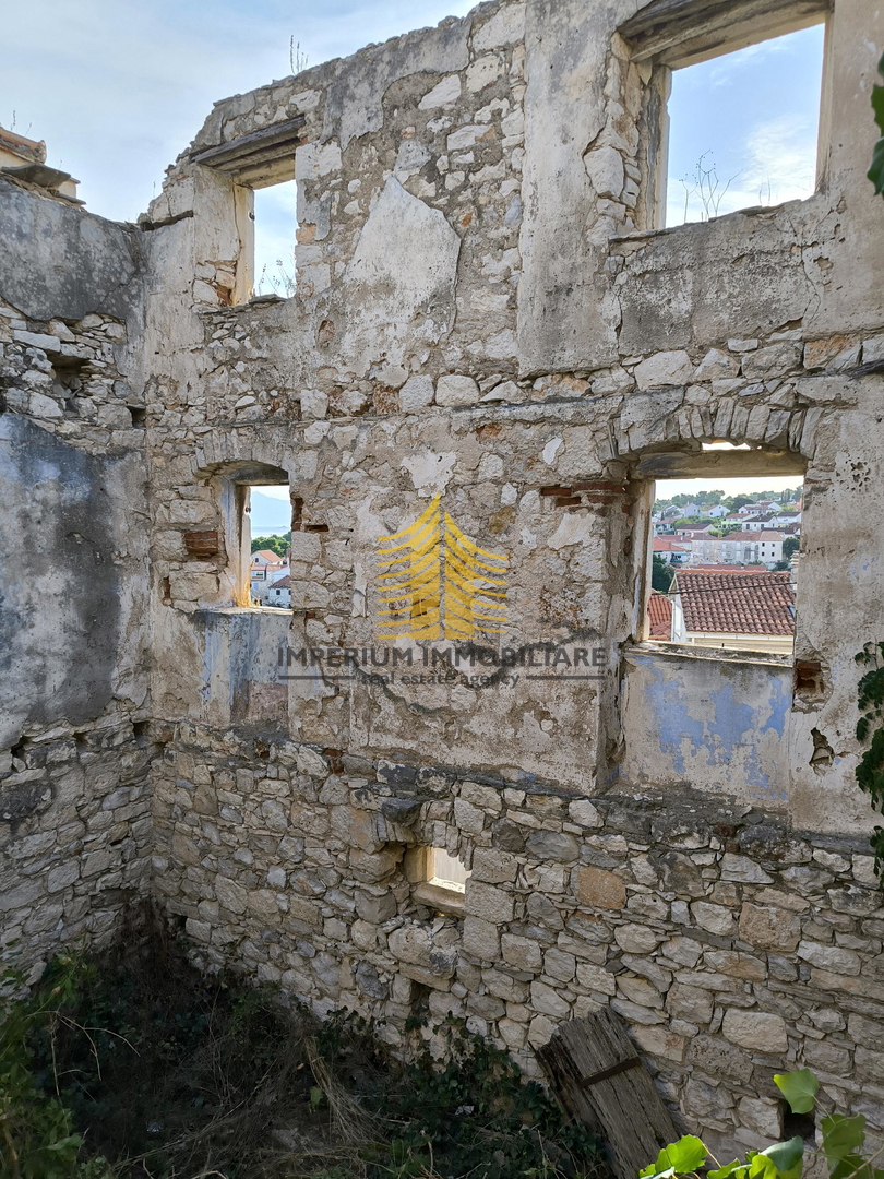 Hiša, prodaja, Sutivan, 225 m2, samostojna