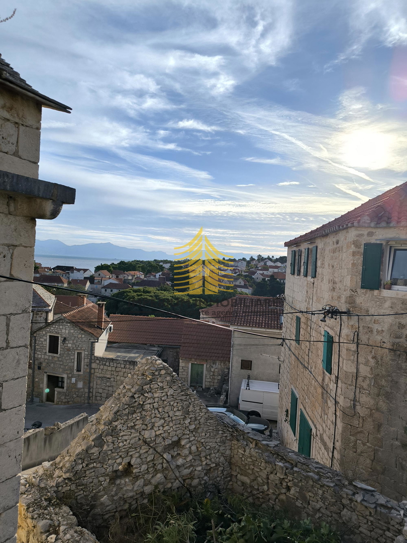 Hiša, prodaja, Sutivan, 225 m2, samostojna