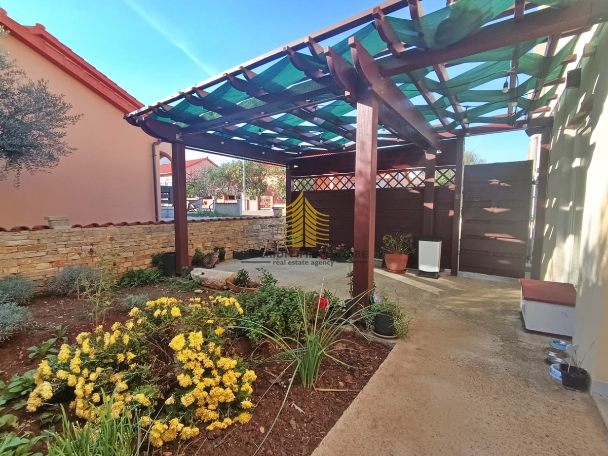 Hiša, Prodaja, Vir, 71,8 m2, Samostojna