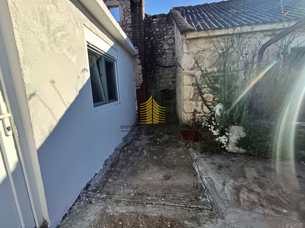 Hiša, prodaja, Ražanac, Ljubač, 100 m2, v nizu