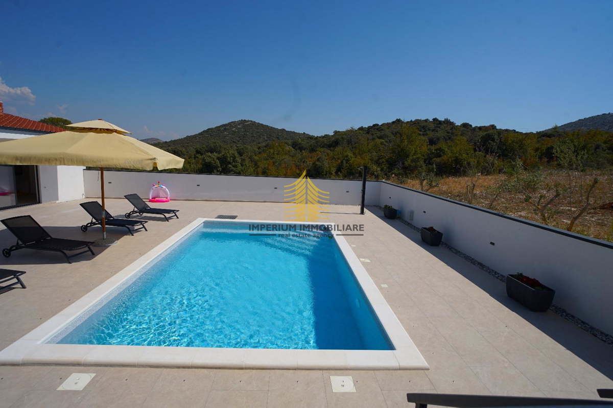 Hiša, prodaja, Donja Jagodnja, 162,00 m2, vila