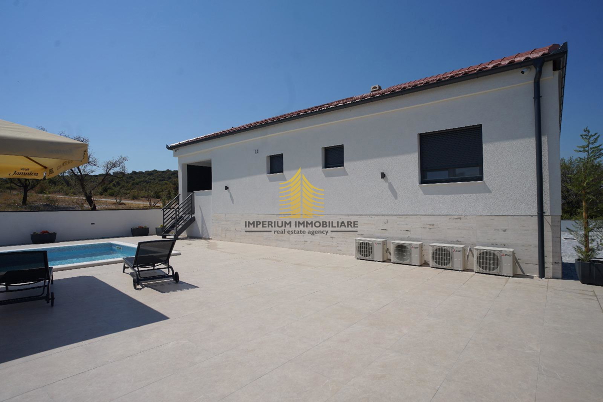 Hiša, prodaja, Donja Jagodnja, 162,00 m2, vila