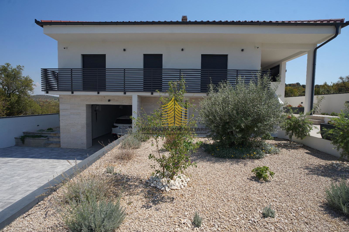 Hiša, prodaja, Donja Jagodnja, 162,00 m2, vila