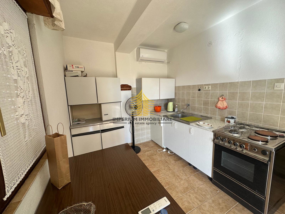 Hiša, prodaja, Okrug, Okrug Gornji, 120 m2, samostojna