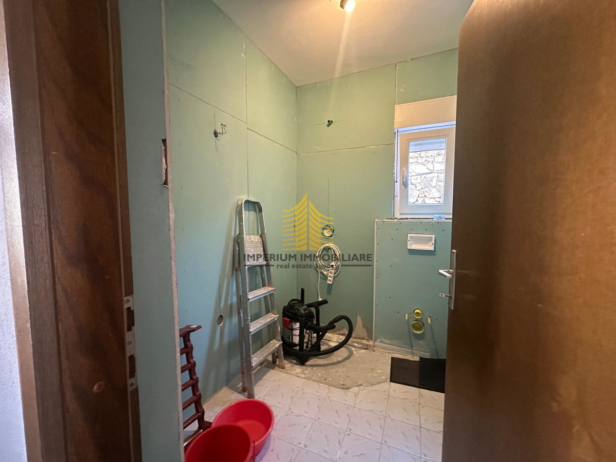 Hiša, prodaja, Okrug, Okrug Gornji, 120 m2, samostojna